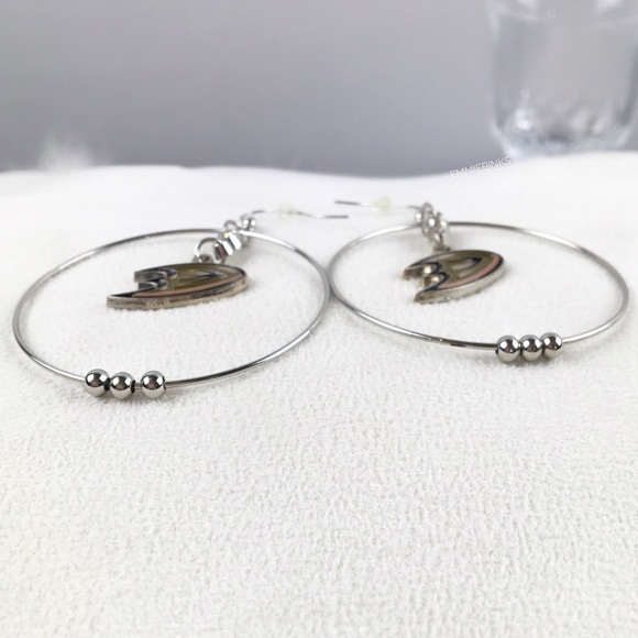 NWT NHL Anaheim Mighty Ducks Hoop Dangle Earrings - Picture 6 of 9